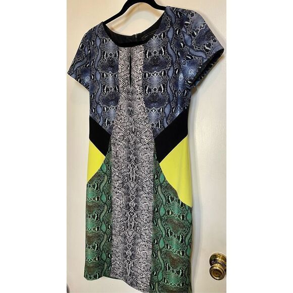 BCBGMAXAZRIA Chole Black Combo dress
Size M - Picture 8 of 14